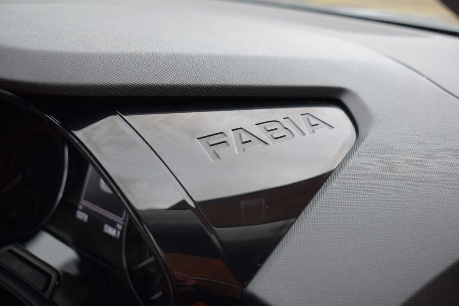 SKODA Fabia 1.0 TSI (110ps) SE L 5-Dr Hatchback